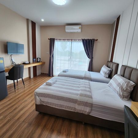 Lemae Residence เลอเม เรสซิเดนซ์ อำเภอเขาย้อย เพชรบุรี Ban Huai Krathaek Room photo