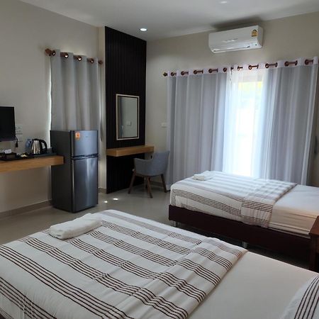 Lemae Residence เลอเม เรสซิเดนซ์ อำเภอเขาย้อย เพชรบุรี Ban Huai Krathaek Room photo