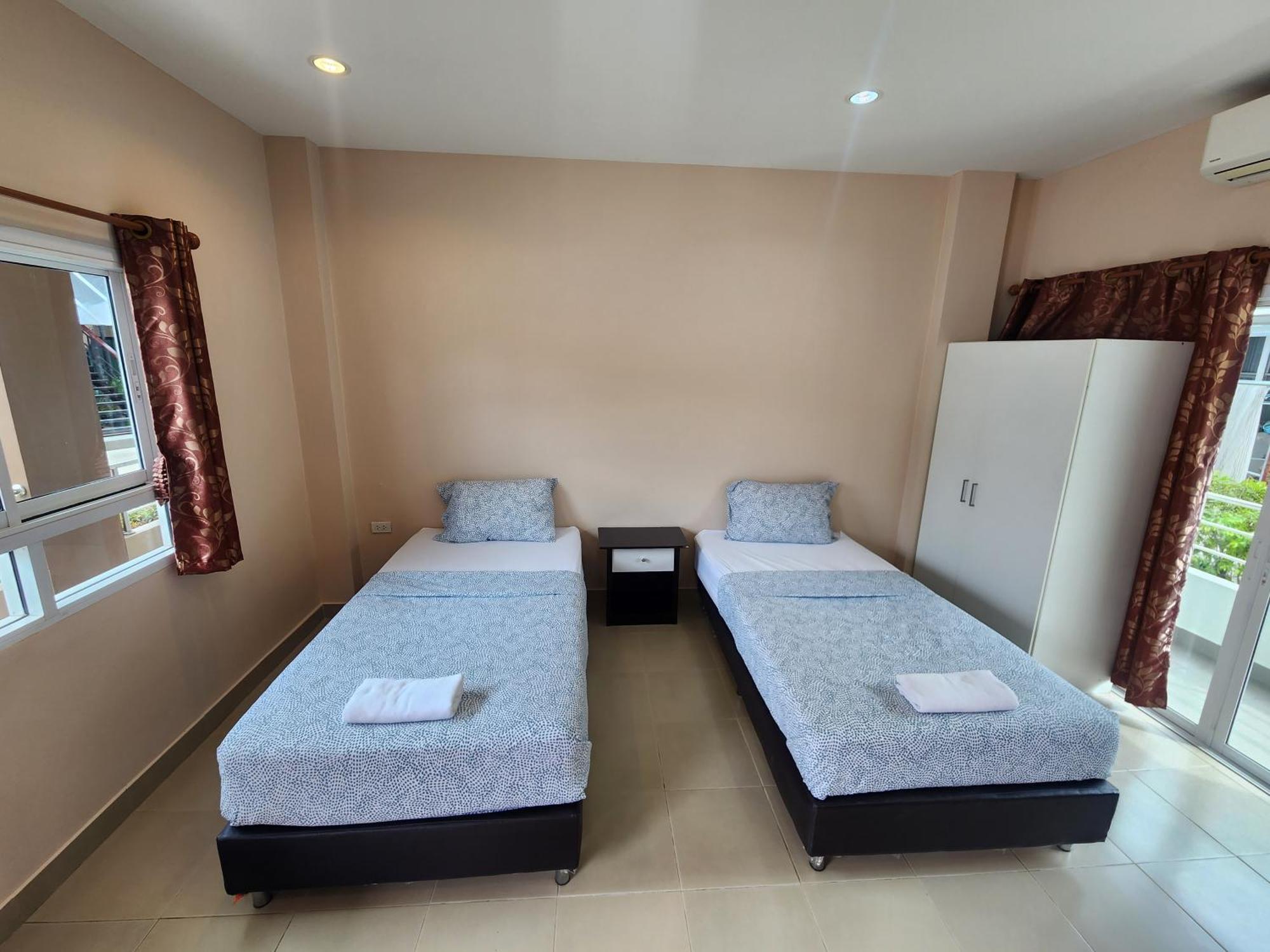 Lemae Residence เลอเม เรสซิเดนซ์ อำเภอเขาย้อย เพชรบุรี Ban Huai Krathaek Room photo