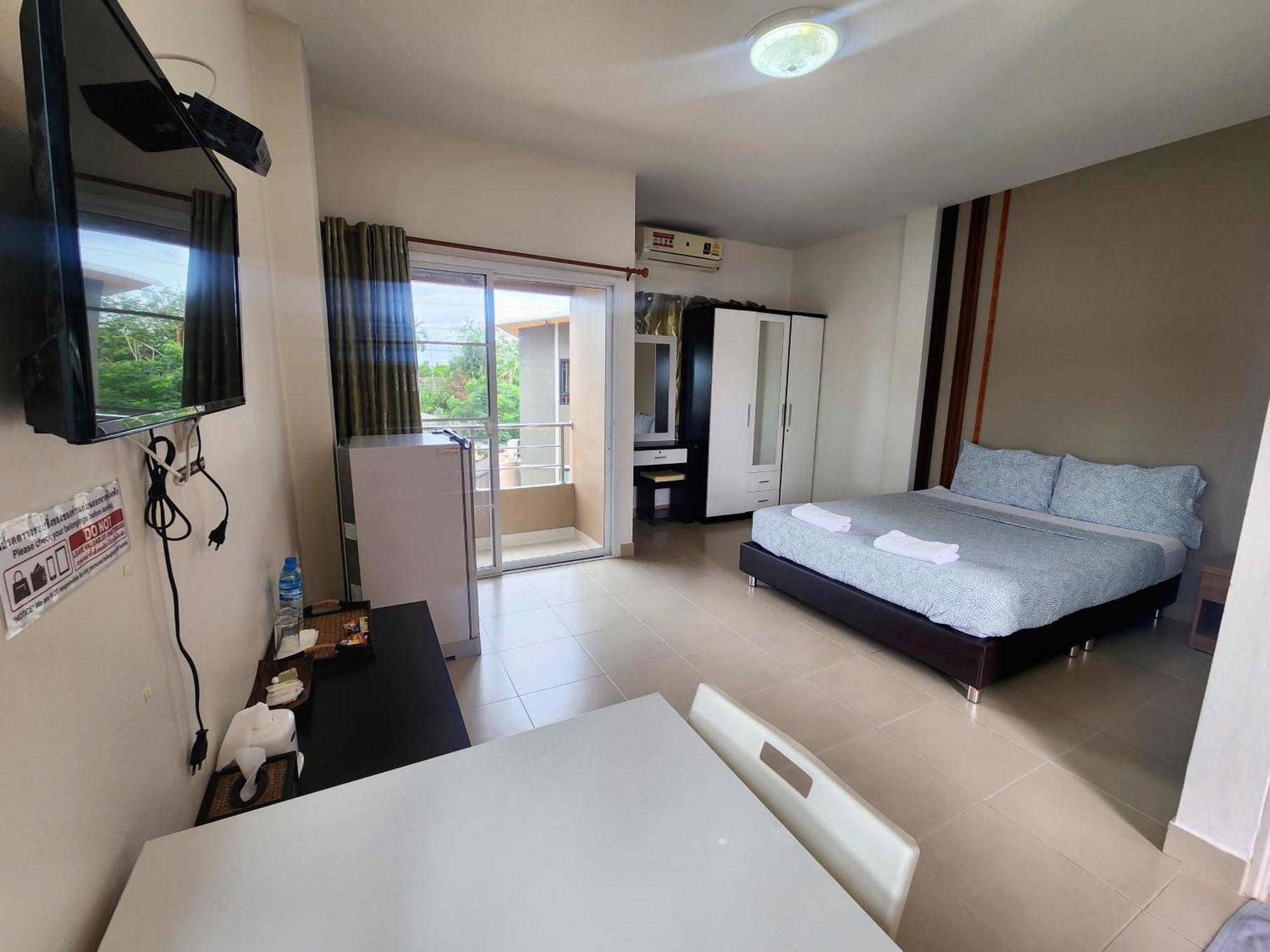 Lemae Residence เลอเม เรสซิเดนซ์ อำเภอเขาย้อย เพชรบุรี Ban Huai Krathaek Room photo